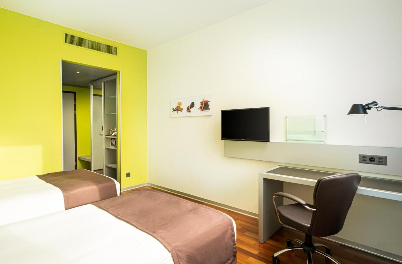 Holiday Inn Bern Westside By Ihg Exterior foto